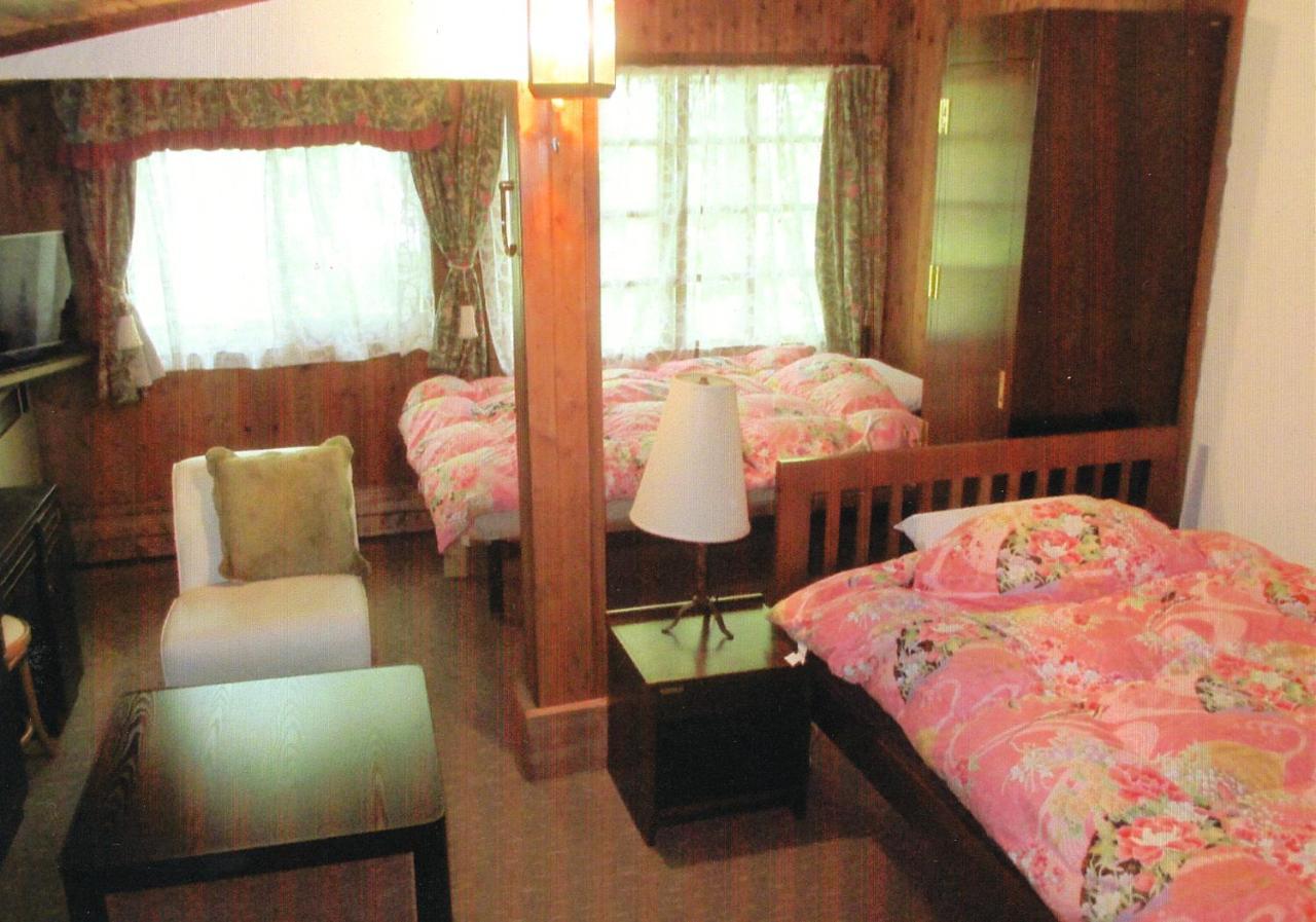 Pension Hakuba 70 Экстерьер фото