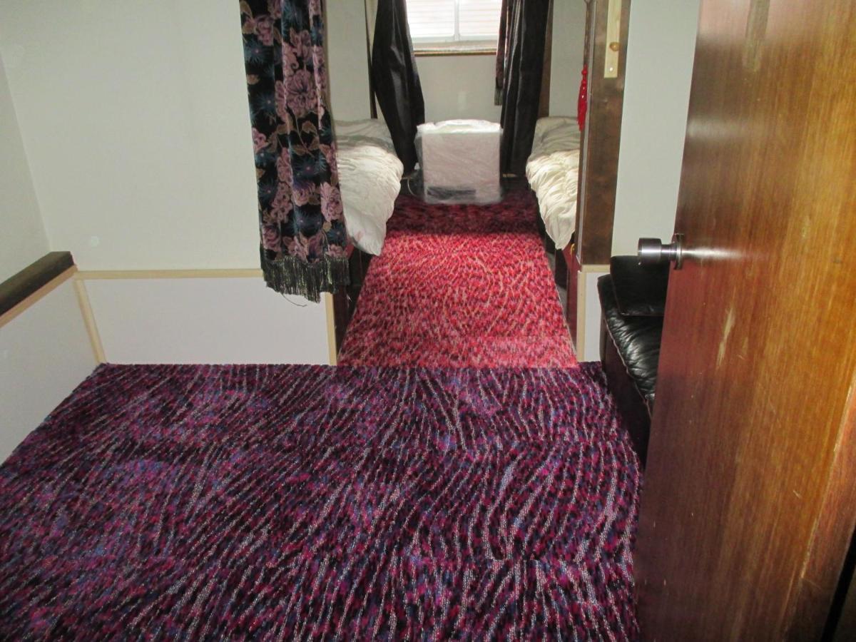 Pension Hakuba 70 Экстерьер фото